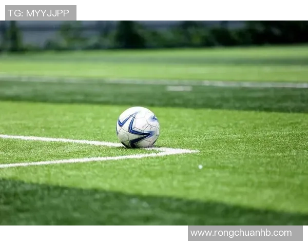 足球坚守的精神力量与团队合作的无畏追求